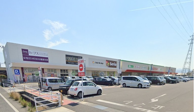 鮮Do!エブリイ六条店(約1,300m~1,400m)