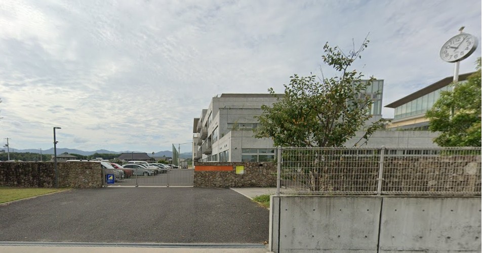 高松市立山田中学校(約3,100m~3,200m)