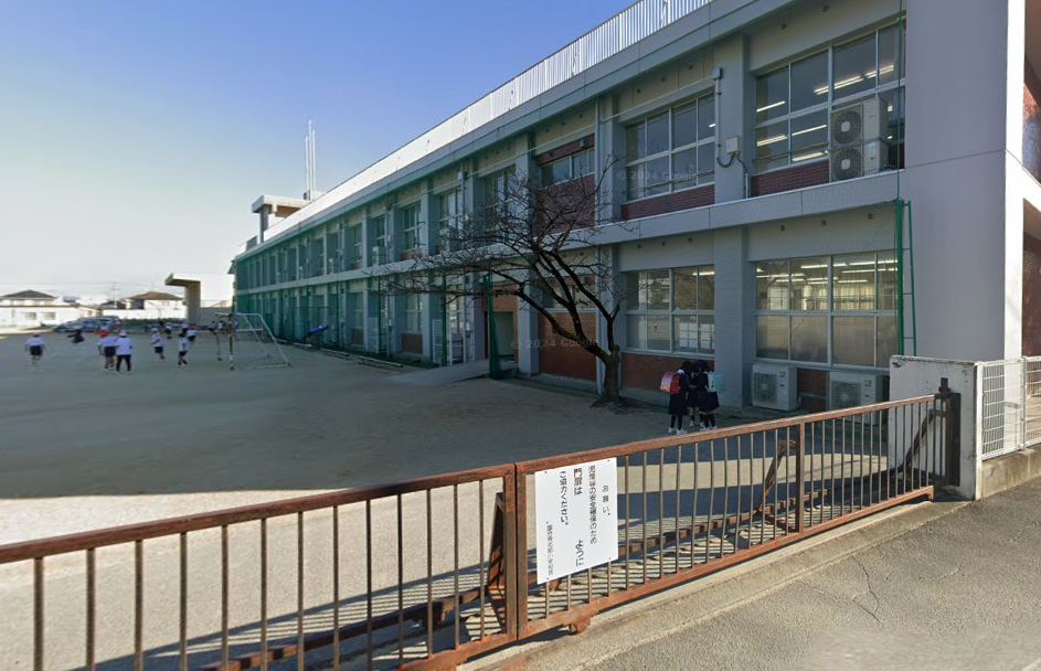 高松市立国分寺北部小学校(約809m~709m)